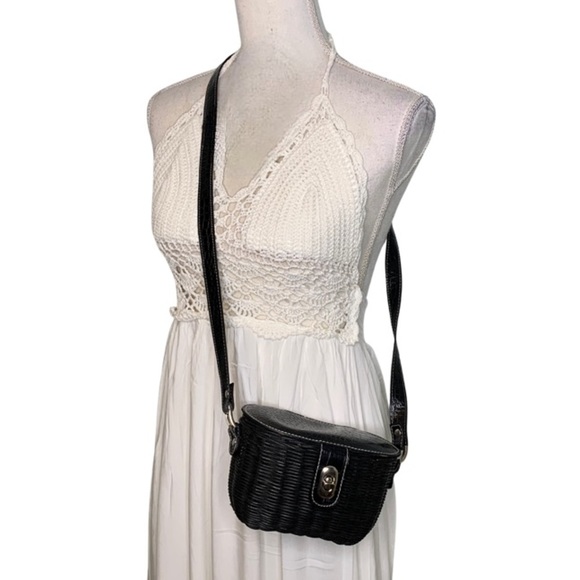 Sun n Sand Wicker Bag - Picture 2 of 6